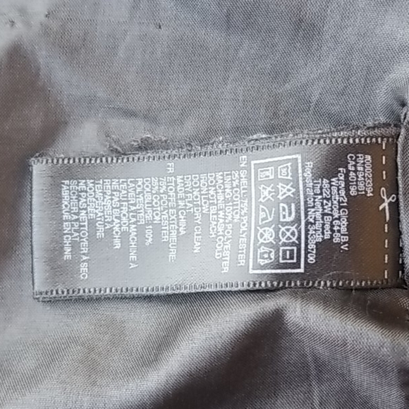 Black Crop Lined Jacket - Picture 5 of 8